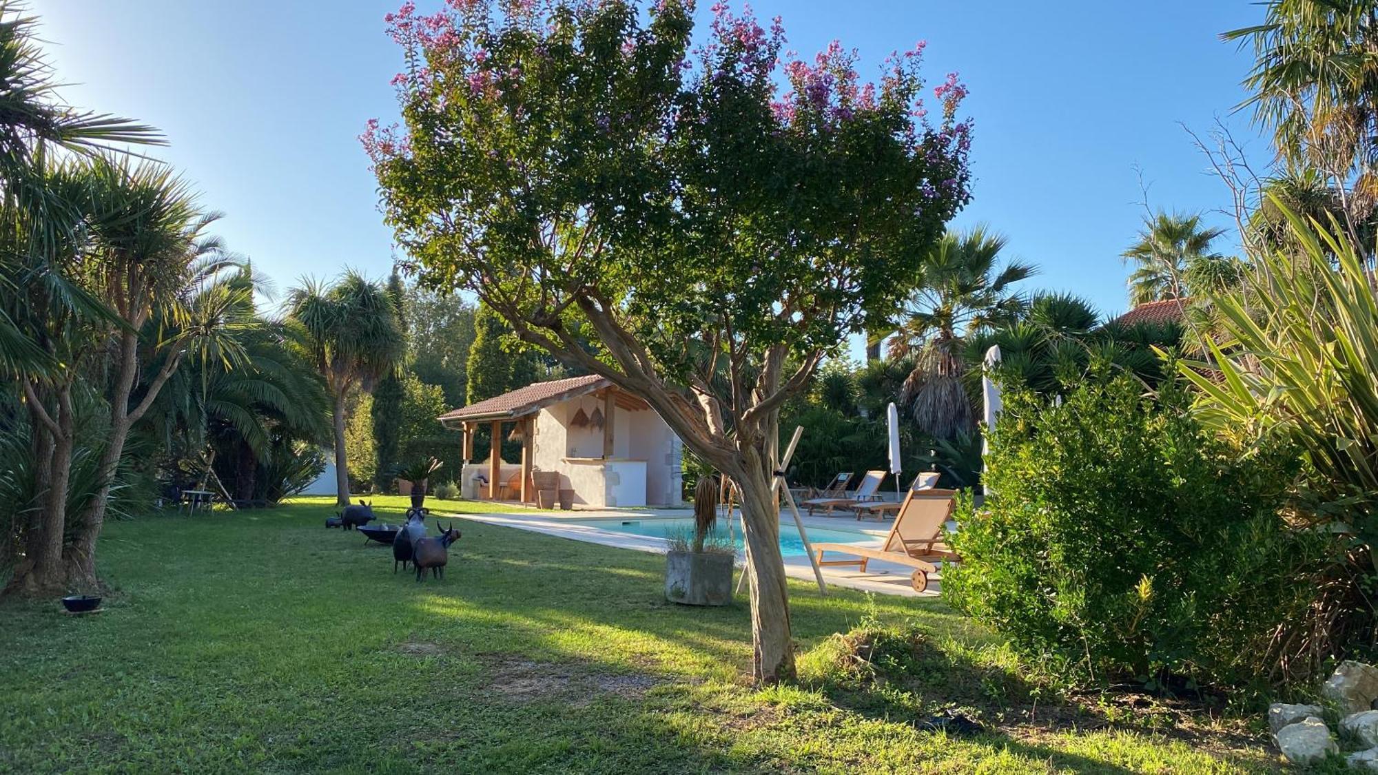 La Bastide De Guiche Entre Ocean Et Montagnes Apartment Екстериор снимка